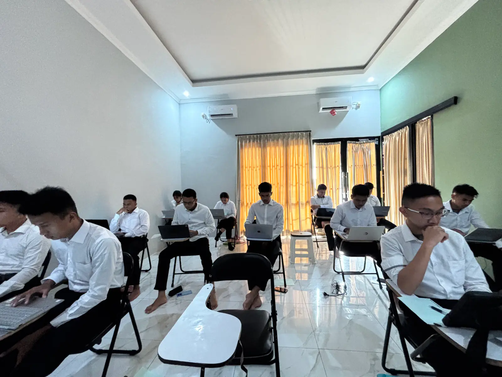 Latihan soal & simulasi CAT
