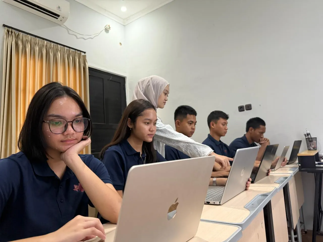 Kelas & belajar — 15