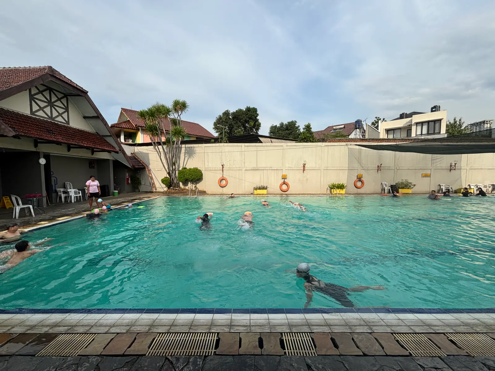 Latihan renang — 01