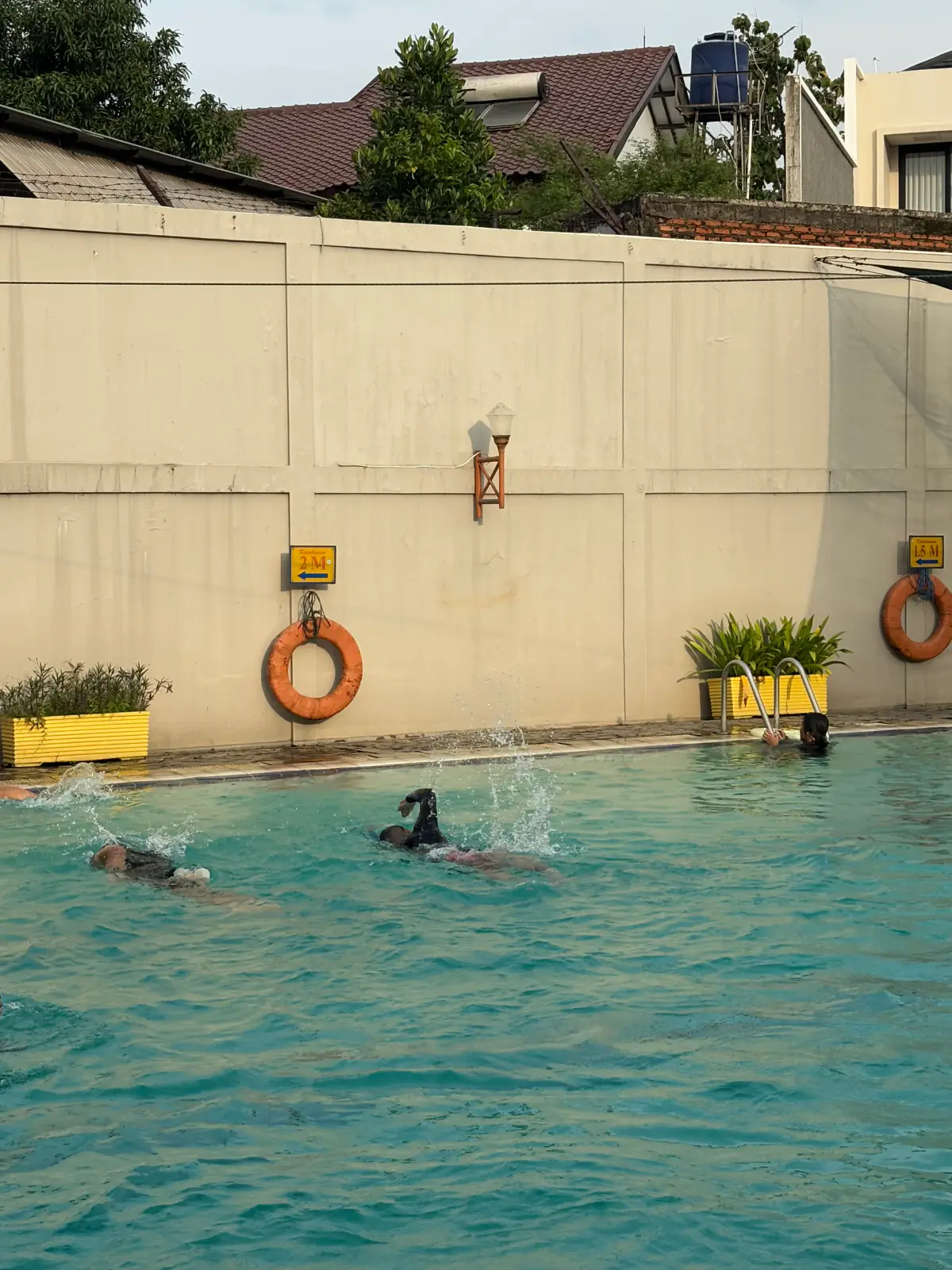Latihan renang — 05