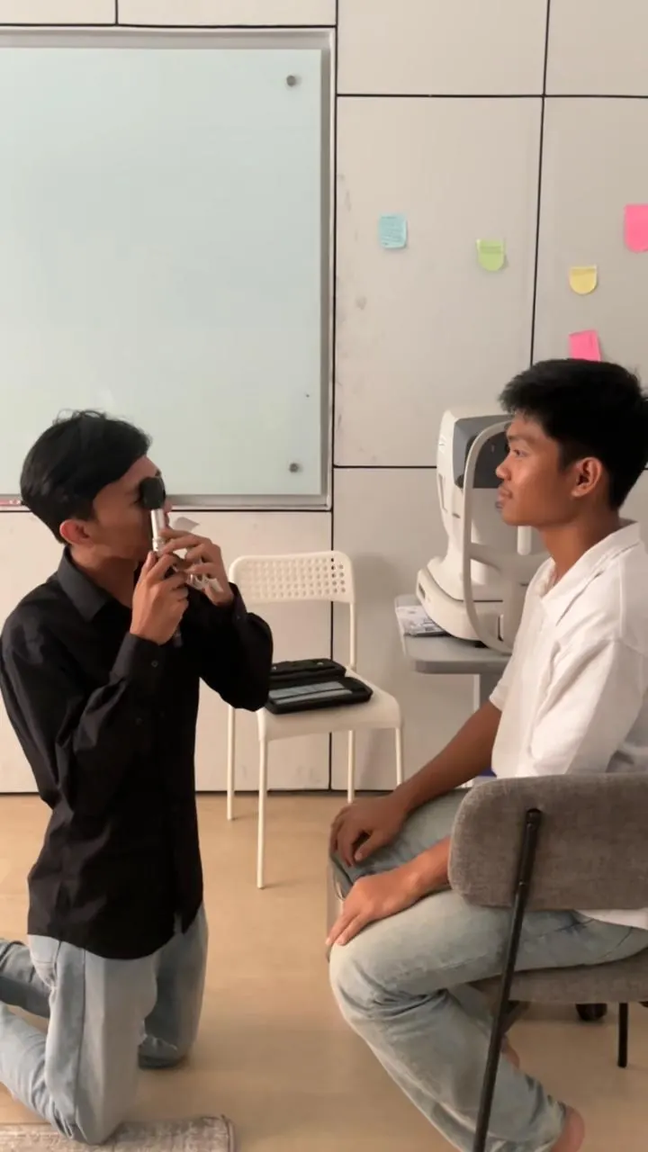 Pemeriksaan mata — 02